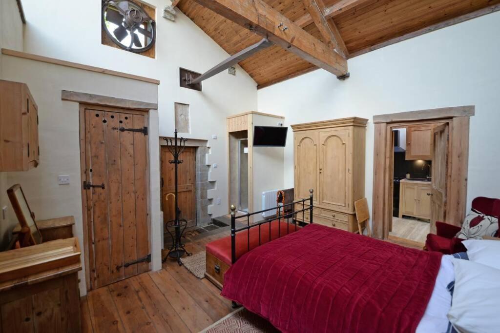 Shed End, In 18Th Century Lothersdale Mill Bd20 8En Zewnętrze zdjęcie
